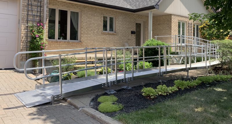Modular access ramps for wheelchairs, adaptable to any configuration.
